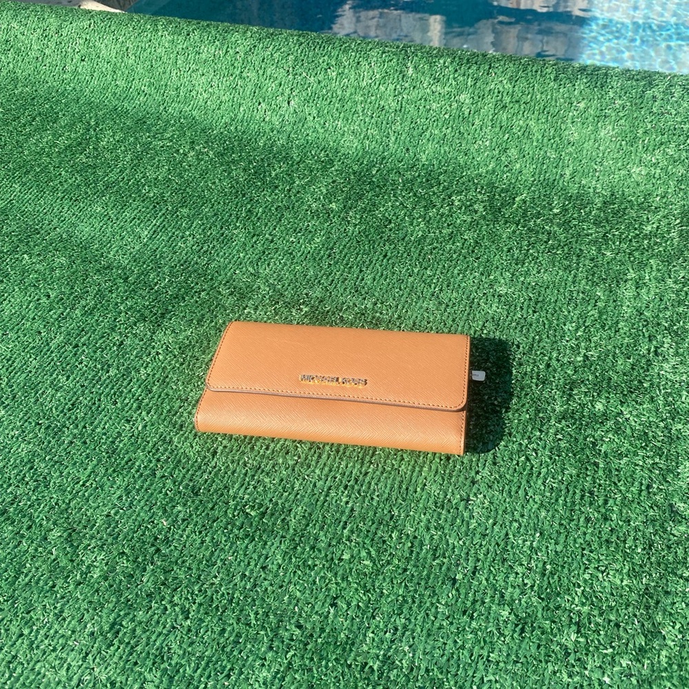 Michael Kors wallet